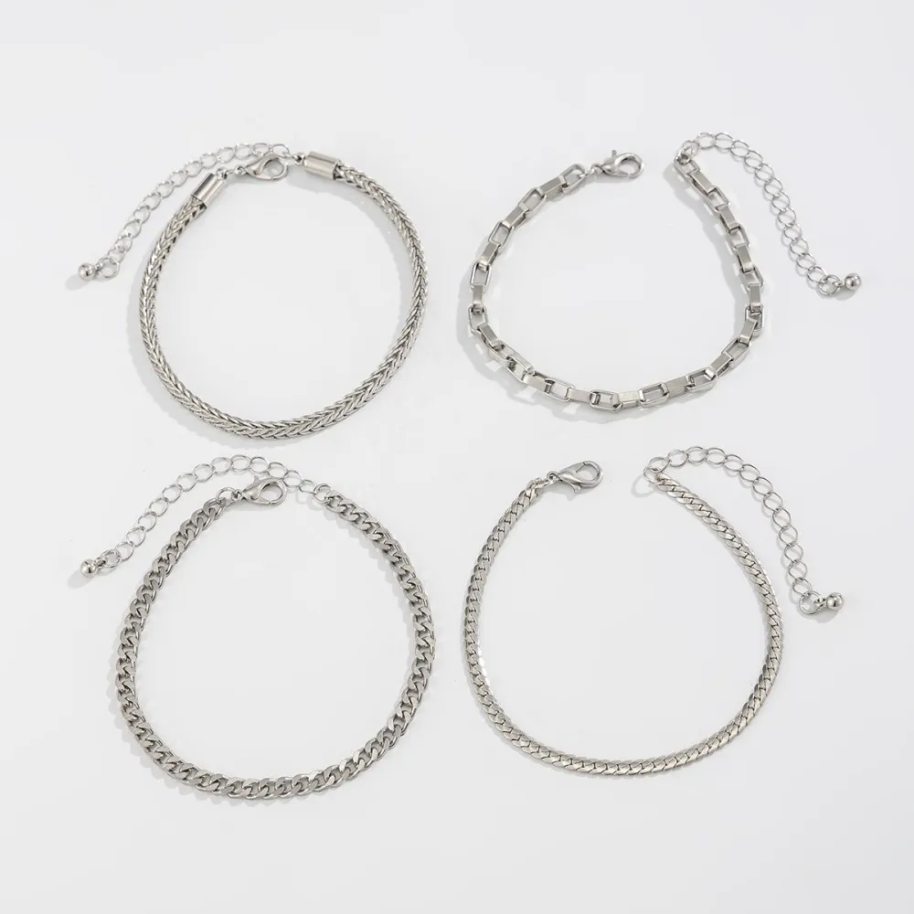 Set de Pulseras Plateadas Clásicas